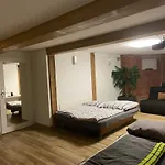 Wellness Mit Sauna Und Garten * הוהנשטיין-ארנסתל