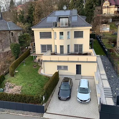 Wellness Mit Sauna Und Garten Apartmán