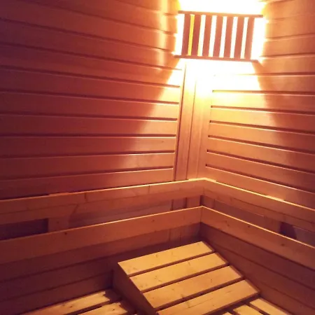 Wellness Mit Sauna Und Garten Apartmán
